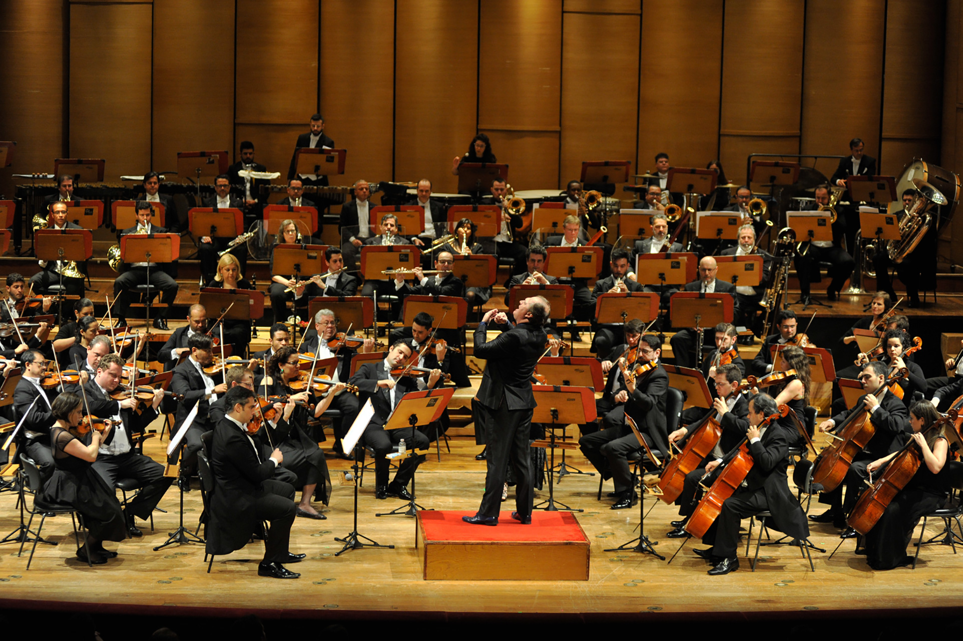 Orquestra Sinfônica Municipal e Coro Lírico apresentam Concerto de Natal