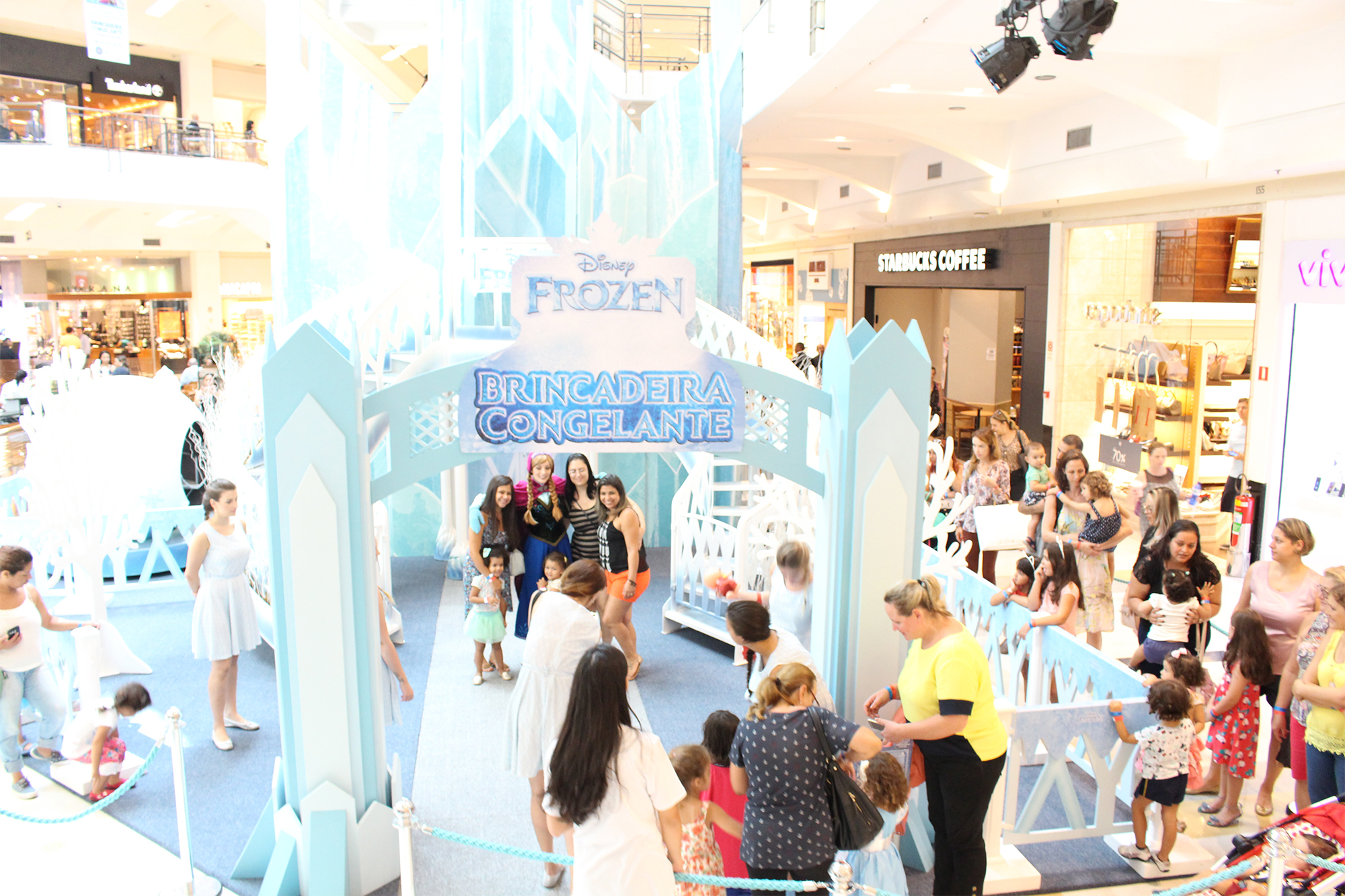 Shopping VillaLobos traz brincadeira congelante de Frozen para toda família