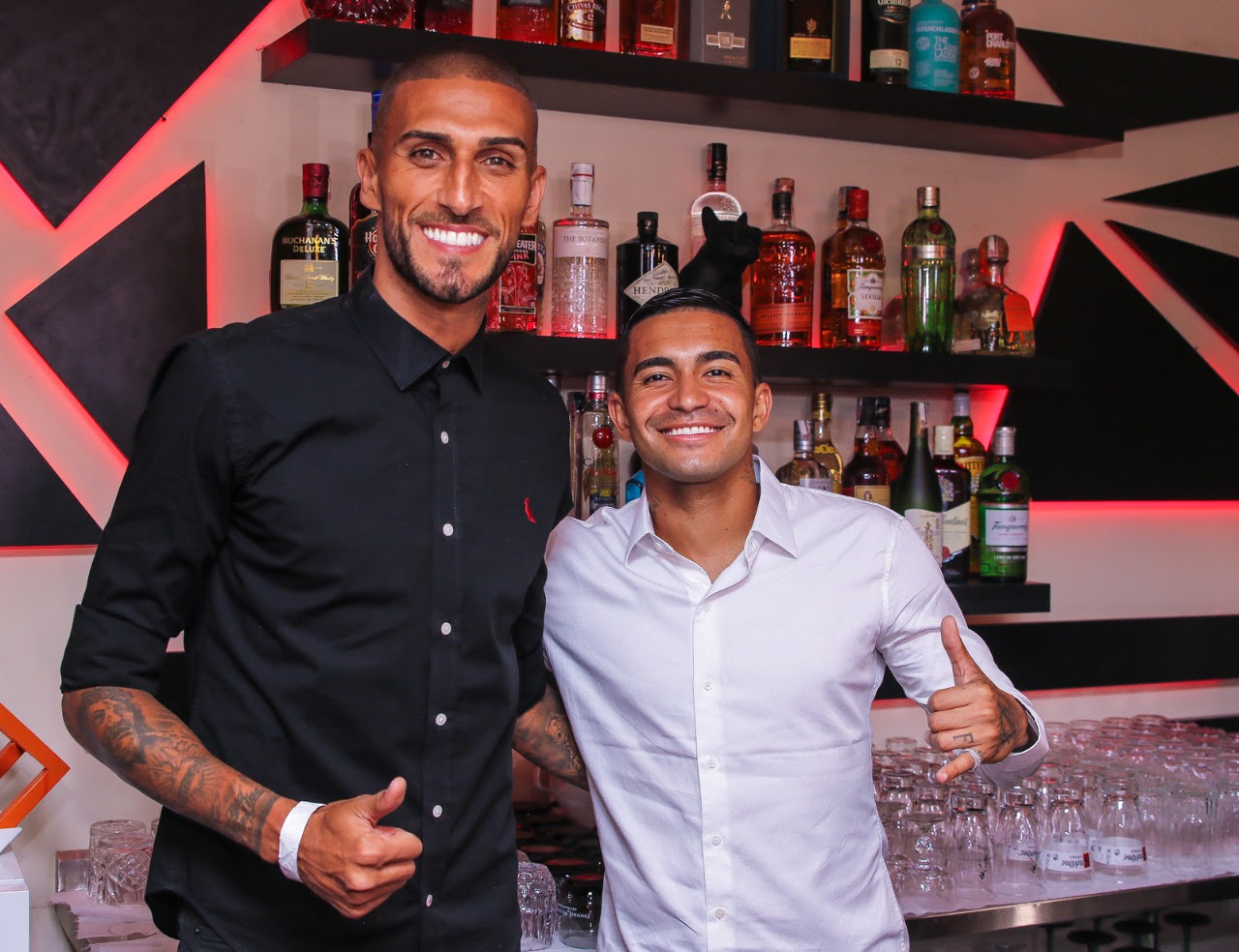 Dudu e Rafa Marques inauguram bar gourmet em São Paulo
