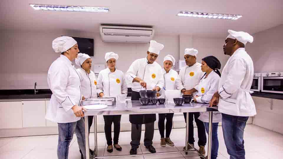 Instituto Gourmet lança workshops para quem deseja ganhar dinheiro na Páscoa
