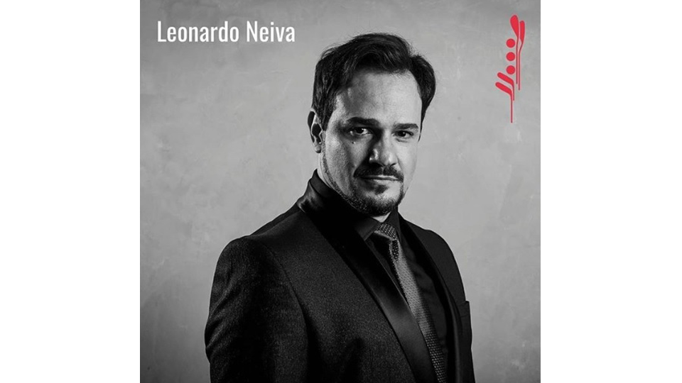 Leonardo Neiva se apresenta no festival “Vermelhos 2019 – Música e Artes Cênicas”