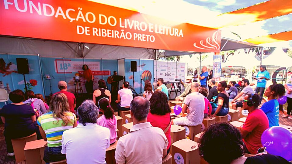 Fundação do Livro e Leitura seleciona monitores para a 21ª Feira Internacional do Livro em Ribeirão Preto -SP